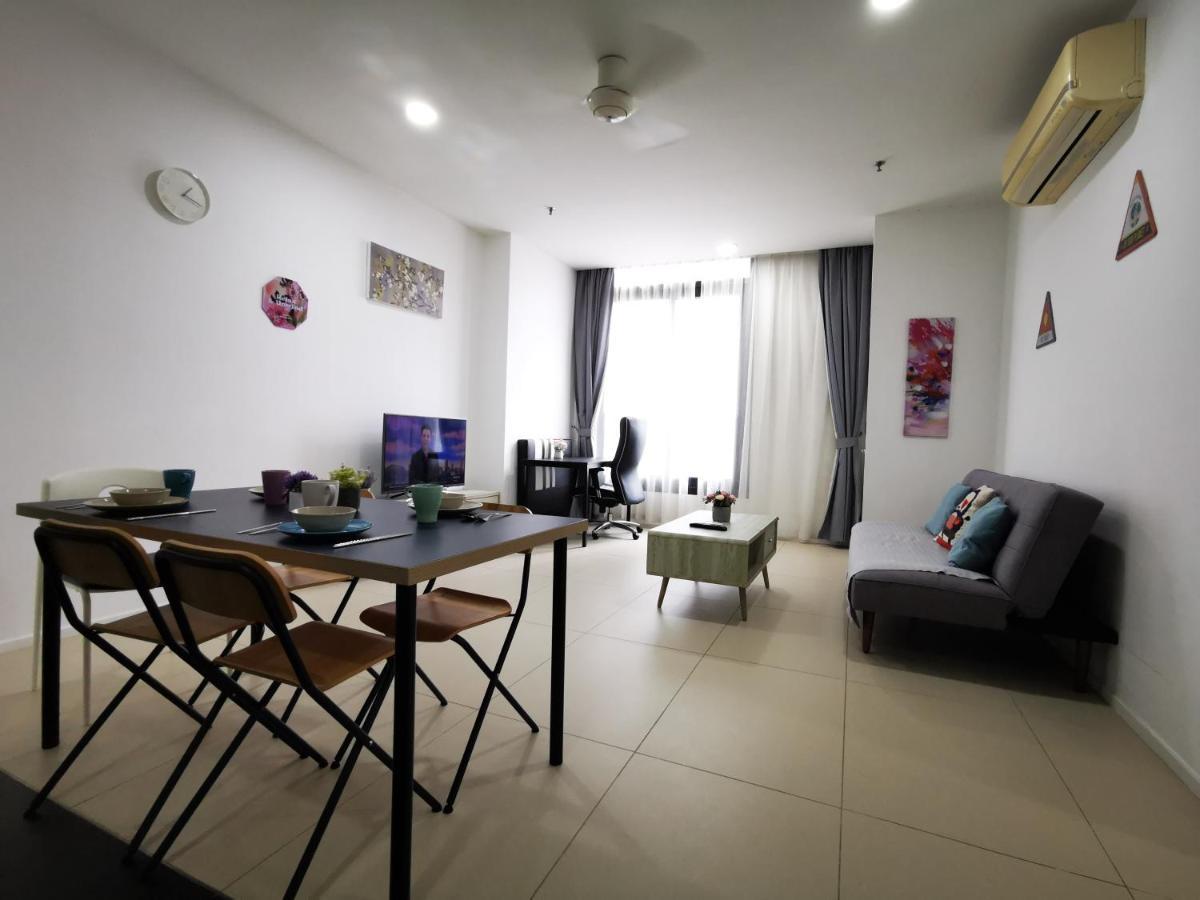 Arcoris, Mont Kiara By Mk Home Kuala Lumpur Exterior photo